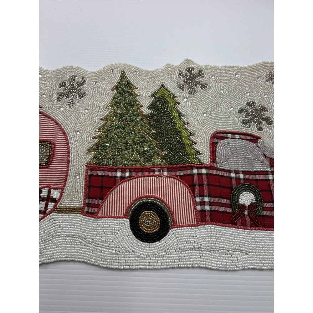CHRISTMAS BEADED TABLE‎ RUNNER RED TRUCK GREEN TREES 36
